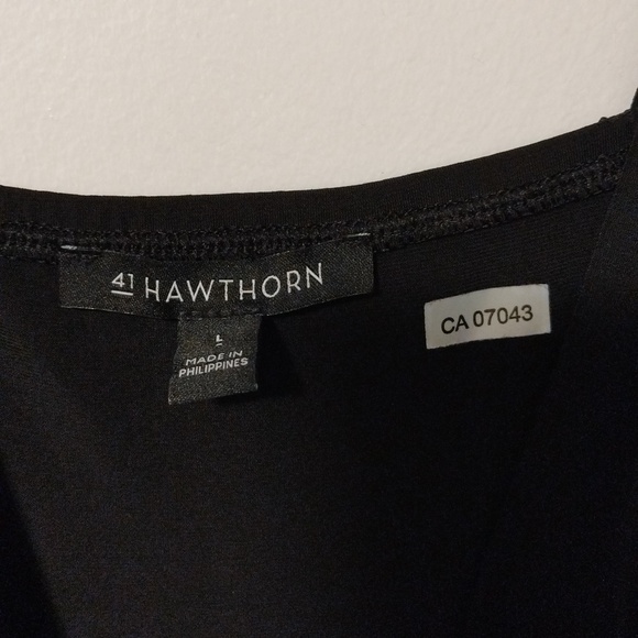 Selling a black, Large 41 Hawthorn dress. - Picture 2 of 2